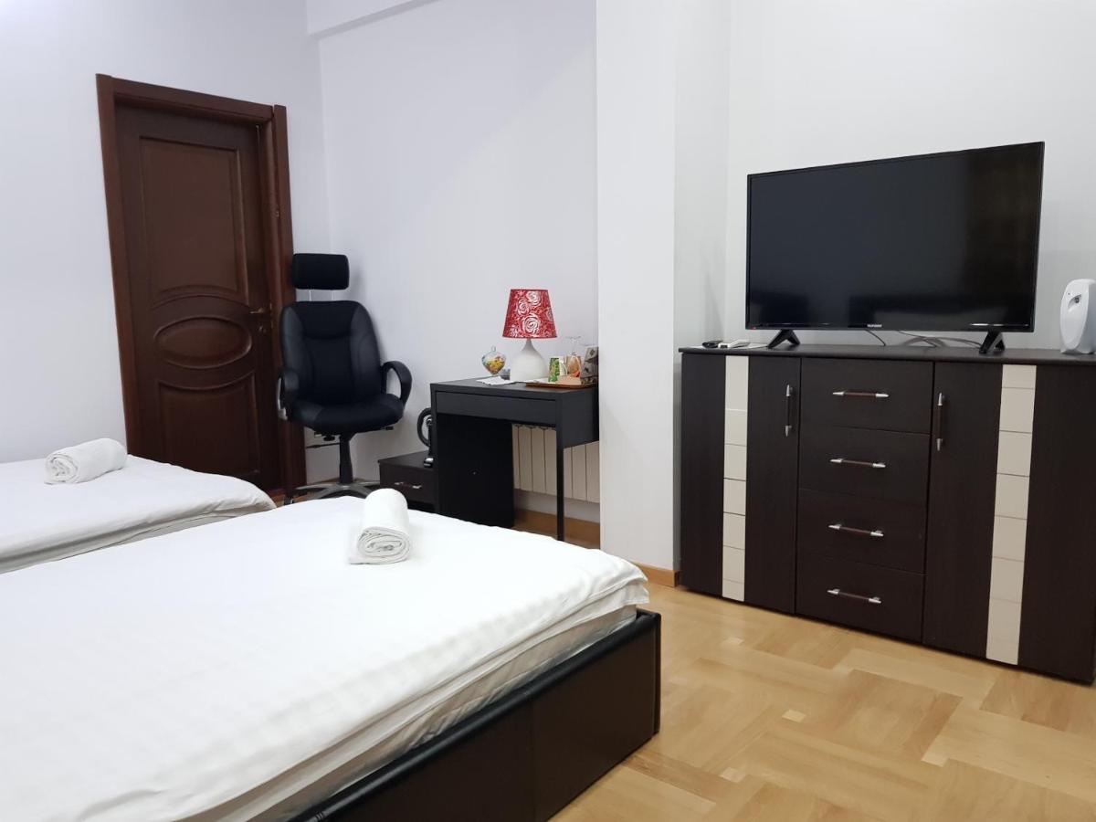 Apartament langa Monza Apartment Bukares Bagian luar foto